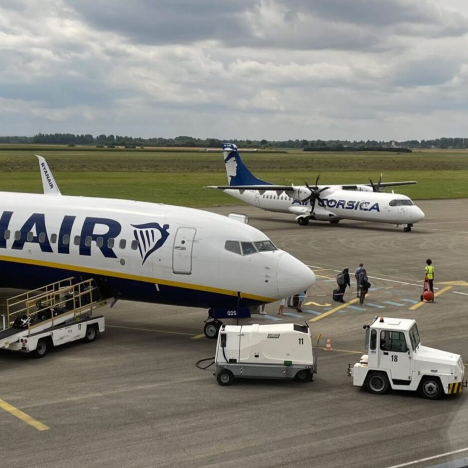 Aéroport de Dole-Jura : « En 2026, de nombreux vols intérieurs seront disponibles » indique Gérôme Fassenet episode artwork