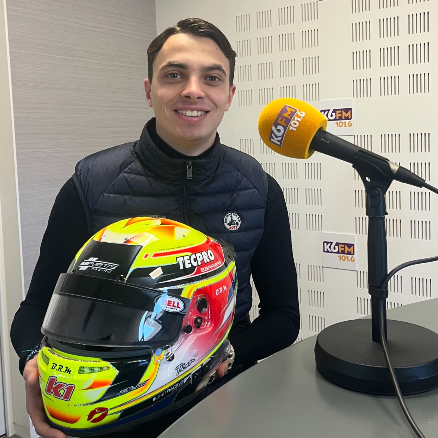Un futur grand ? Découvrez Tim Mérieux, jeune pilote dijonnais qui souhaite vivre de sa passion episode artwork