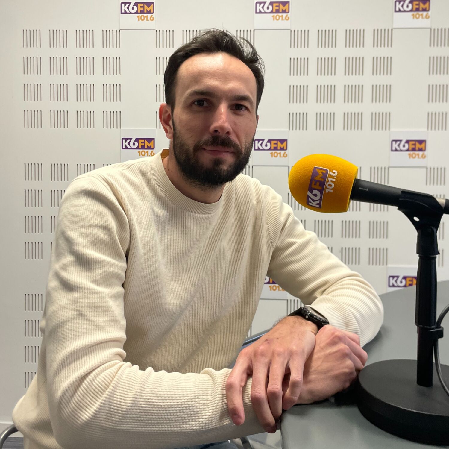 « Un événement pour les enfants, les familles, les fans d’avions et de bricolage » : Maxime Tromas episode artwork