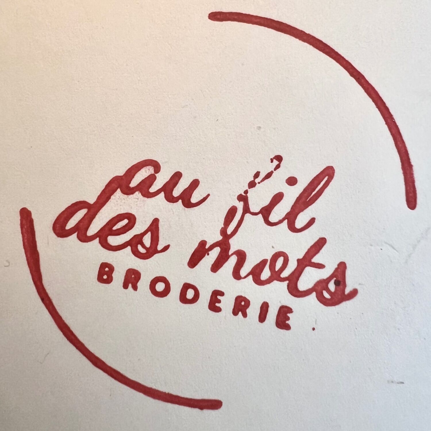 Au Fil des Mots Broderie épisode 26 / Édito /  5e éditions des Deux Mains du Luxe & le Bien-être des notre Cerveau
