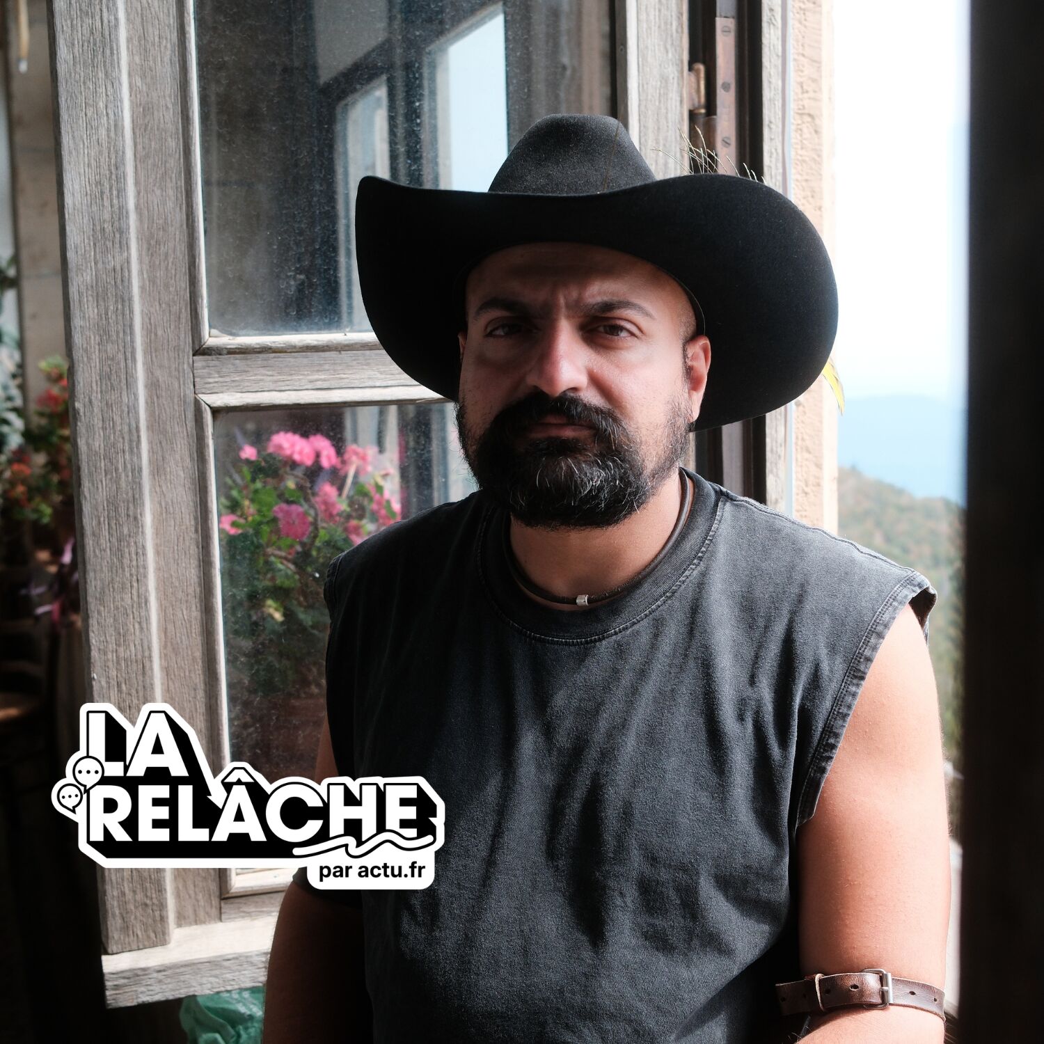 Serge Zaka chasse les orages et les politiques episode artwork