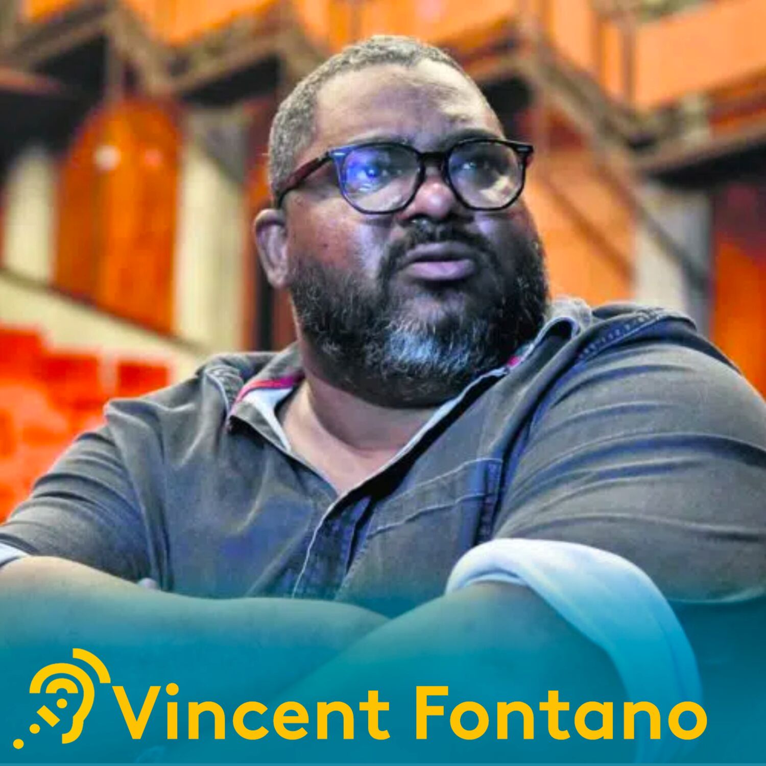 Vincent Fontano de près avec  "Loin des hommes" episode artwork