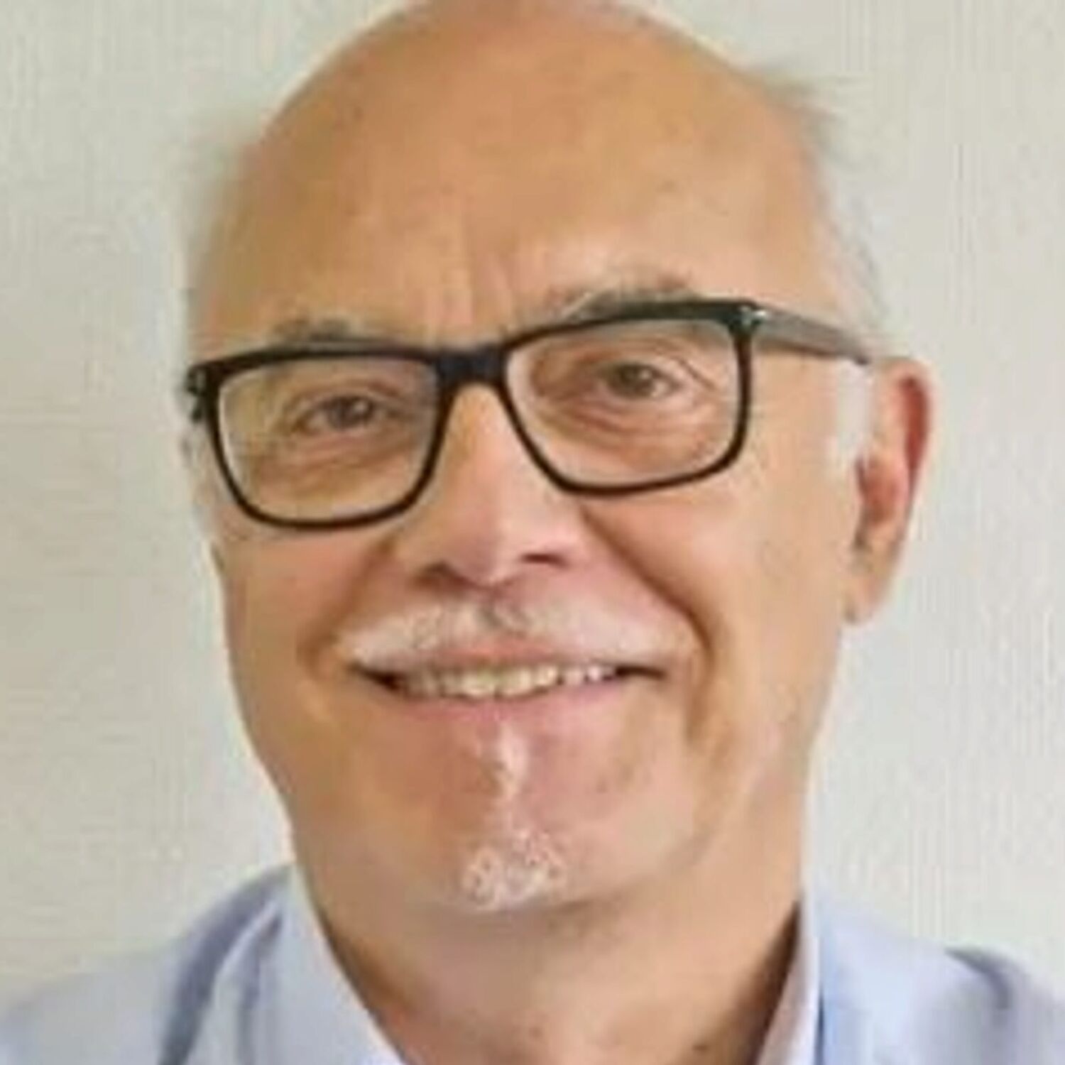 Bruno Jarrige, directeur médical de crise du CHU de Guadeloupe episode artwork