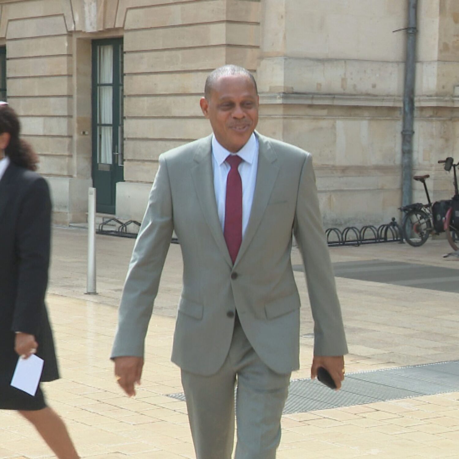Christian Baptiste, député de la 2ème circonscription de Guadeloupe episode artwork