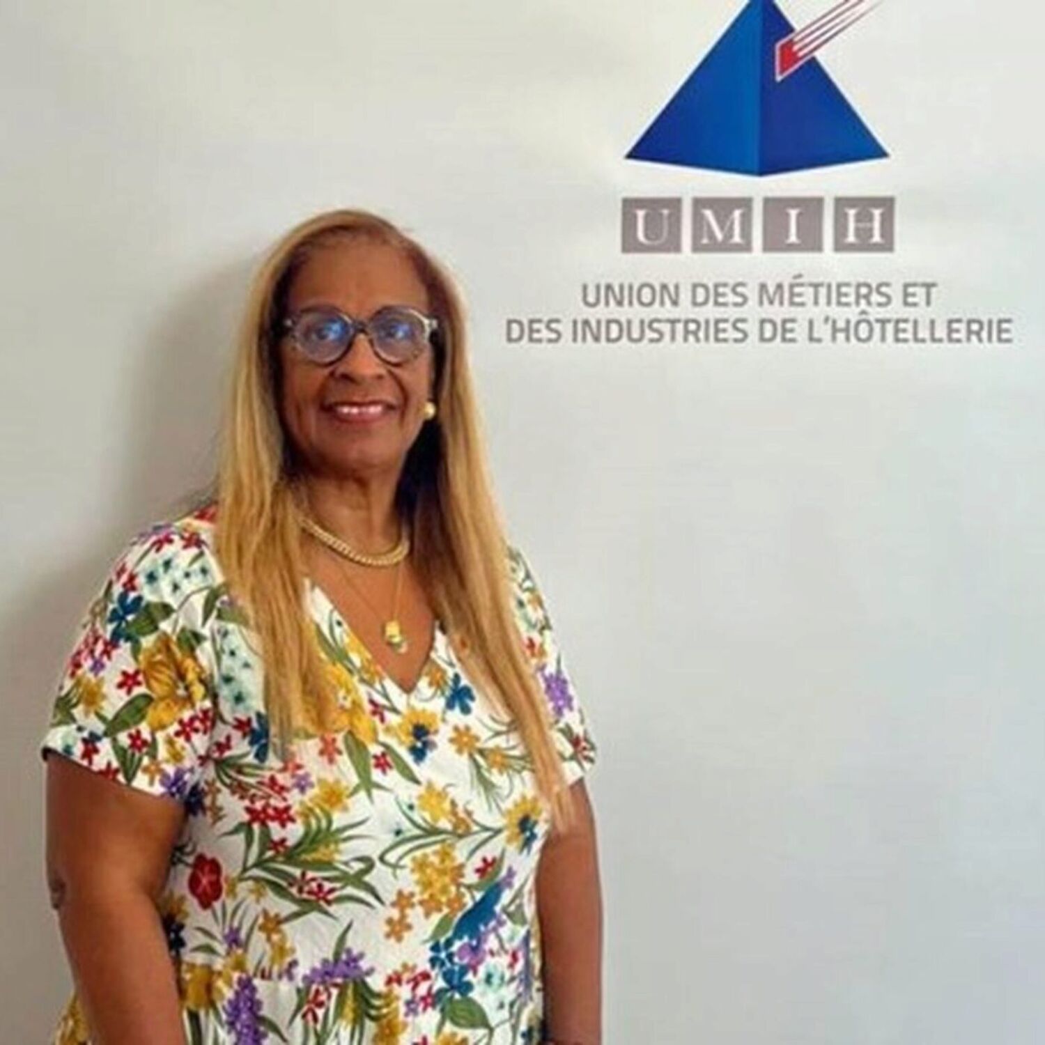 Catherine Cadrot, présidente de l’Union des métiers et des industries de de l’hôtellerie en Guadeloupe, interrogée par Pascal Pétrine episode artwork