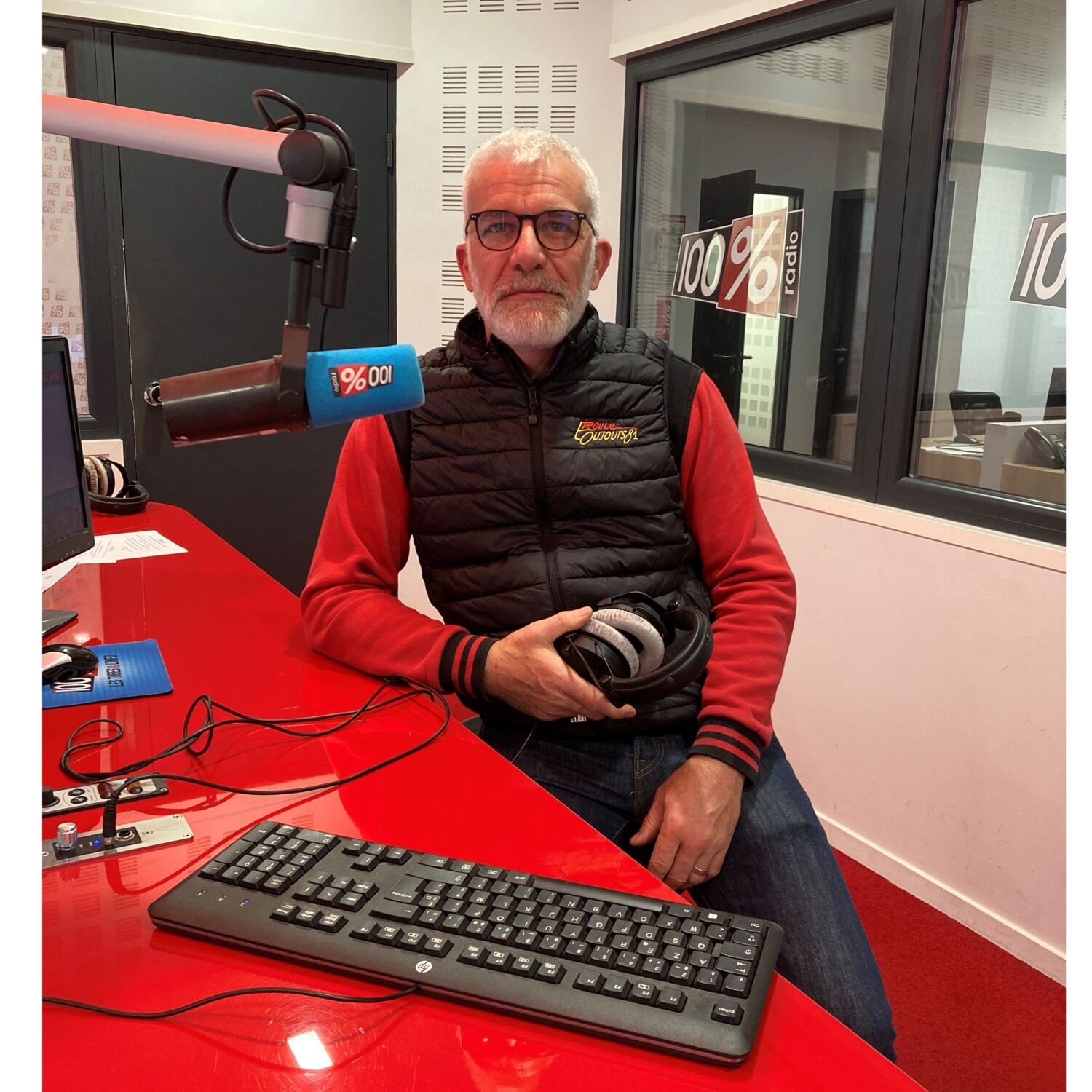 Podcast de l'émission 100% chez vous avec la Bourse d'échanges auto/moto episode artwork