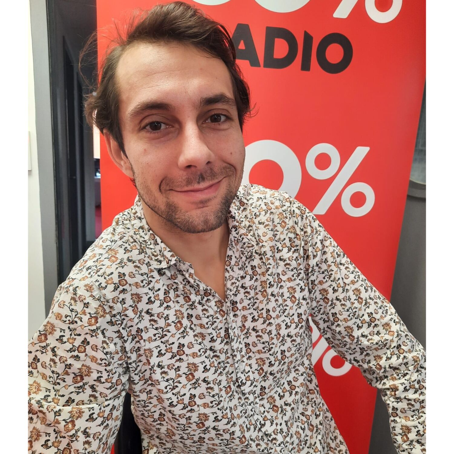 LA COMEDIE DE LA ROSERAIE- Mehdi sur 100% episode artwork