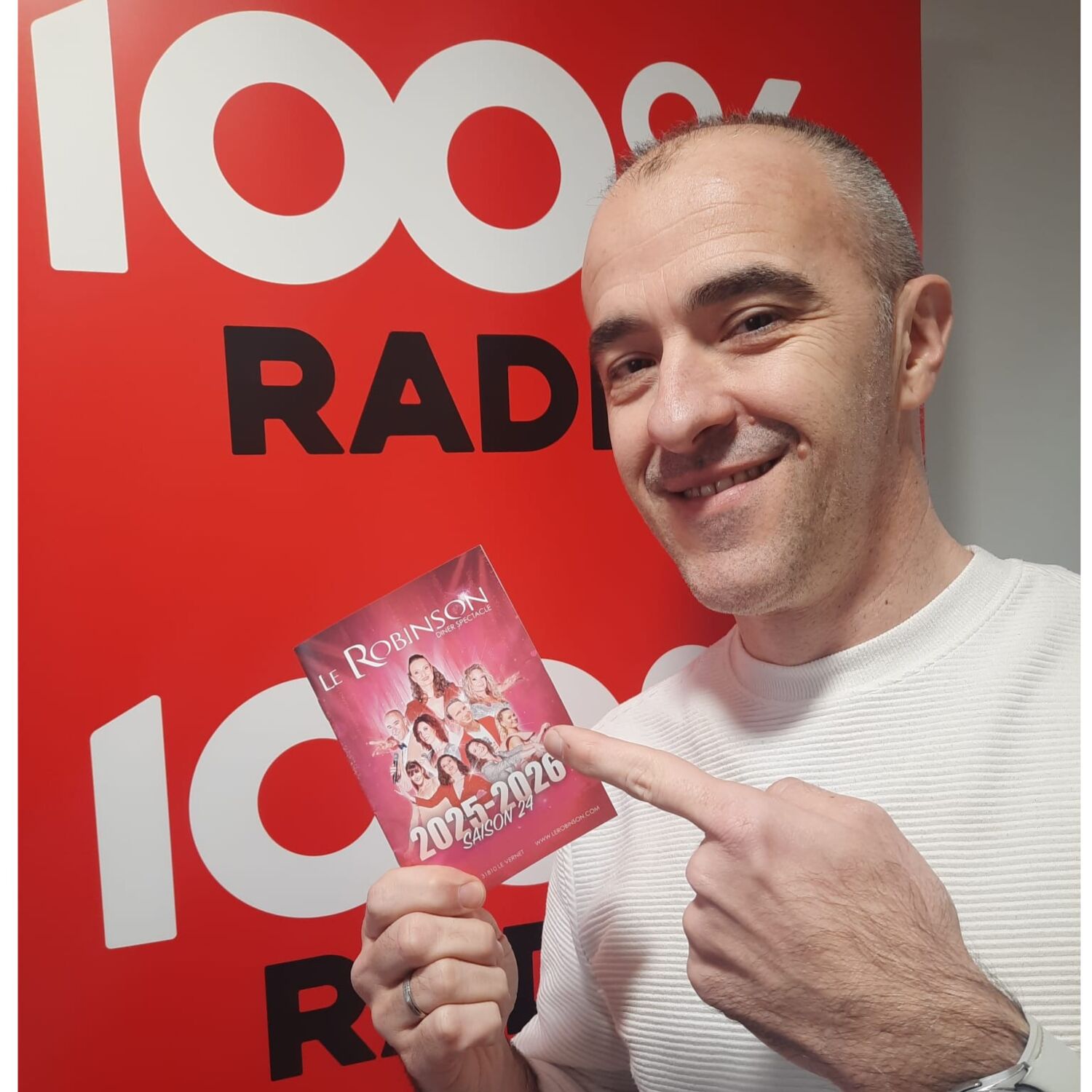 LA ST VALENTIN au CABARET LE ROBINSON- Stéphane Fauré sur 100% episode artwork