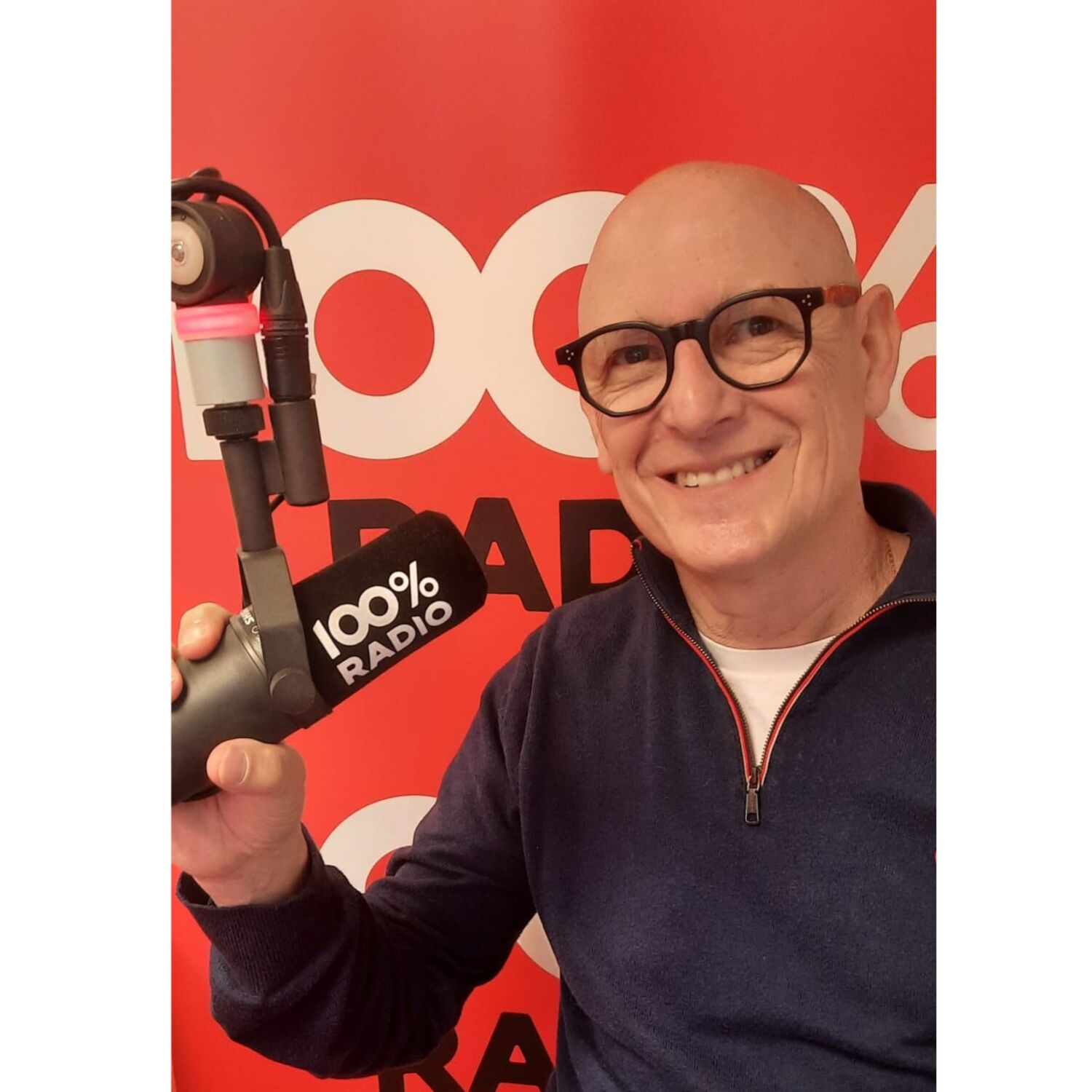 LE MODERATEUR, le nouveau livre de Brice Torrecillas- sur 100% radio episode artwork