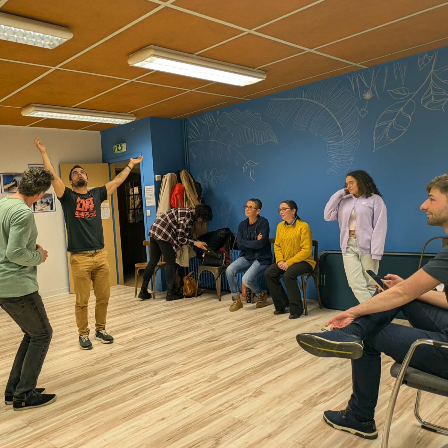A Évreux, une équipe fait la promotion du théâtre d'improvisation episode artwork