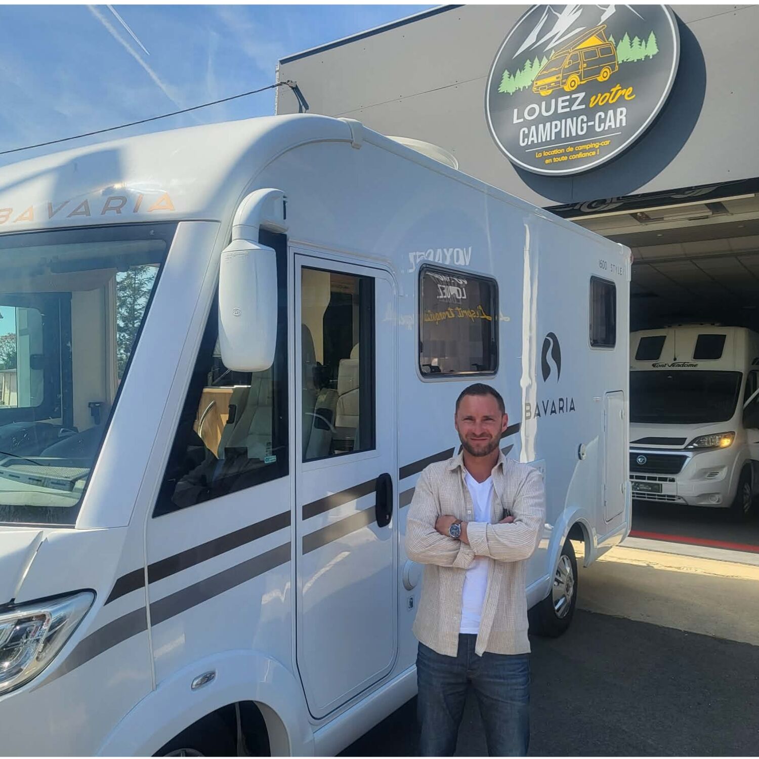 Location de camping-cars : cette entreprise calvadosienne met en contact les particuliers episode artwork