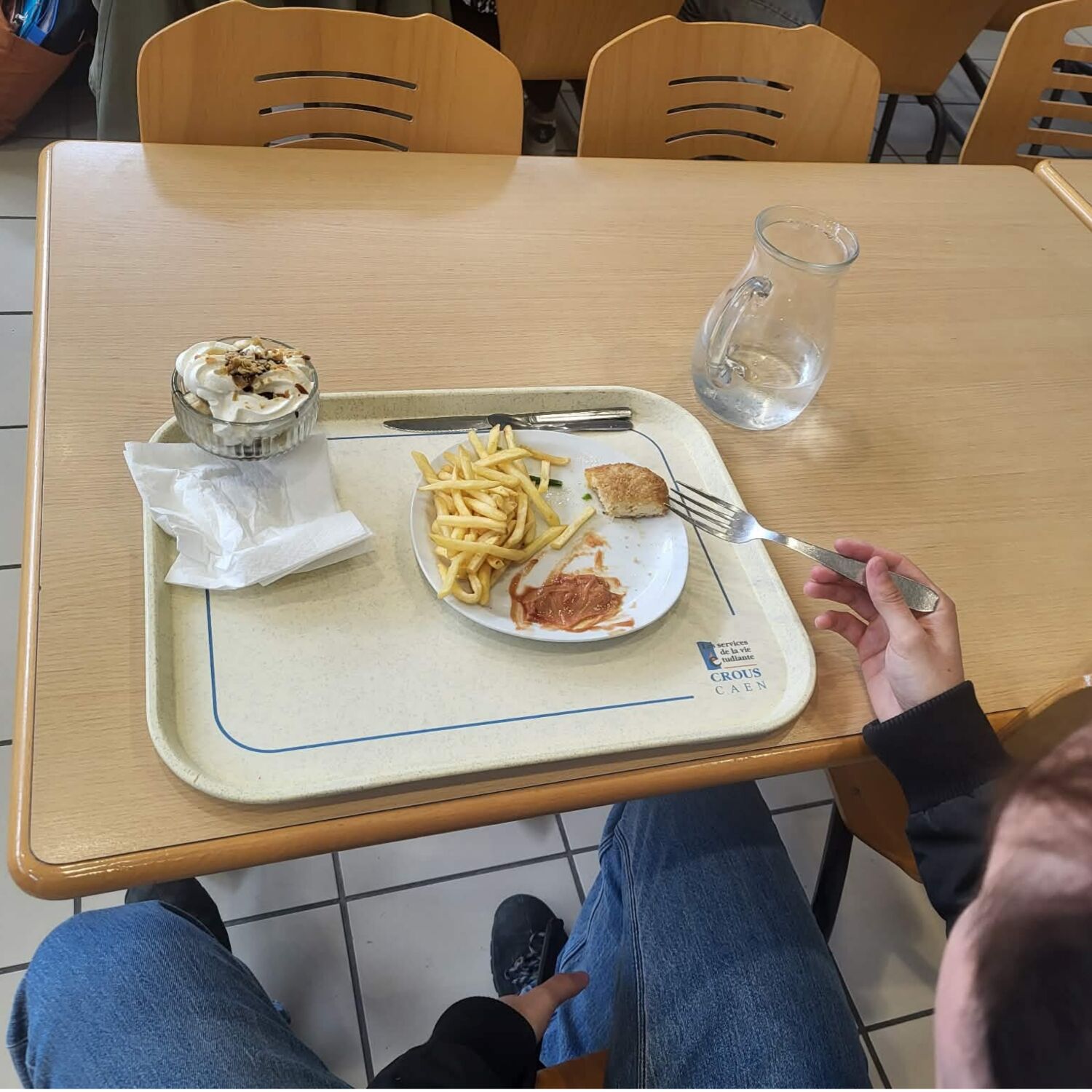 Le repas à un euro pour tous les étudiants : reportage à Caen episode artwork